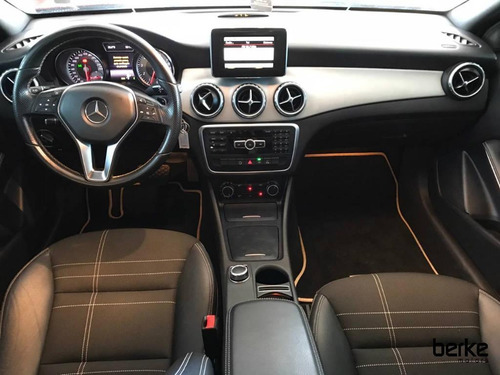 Mercedes-benz Gla 200 Advance