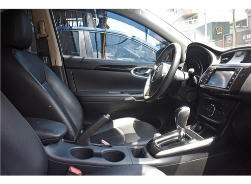 Imagem 8 de 9 de Nissan Sentra 2.0 S 16v Flexstart 4p Automático