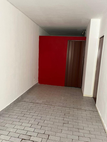 Venta Departamento 2 Ambientes Con Balcón En Av. 25 De Mayo Al 1700, San Martín