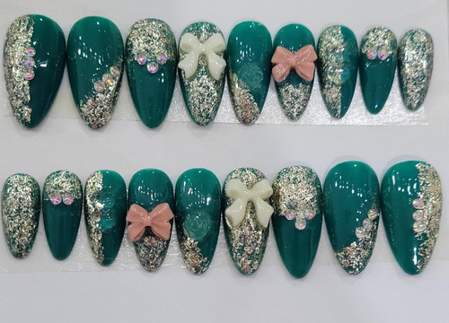 Uñas Press On Calidad Salon Uñas Adheribles Para Fiesta Rosa Verde Y Dorado Kit Adaptable Para Cualquier Talla (s/m/l)
