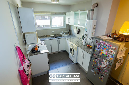 Imagen 7 de 17 de Italia Y Catamarca - Reciclado A Nuevo - Ventilación Cruzada