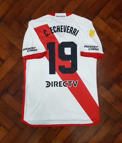 Camiseta Titular River Plate, C. Echeverri 19 Talle L. 