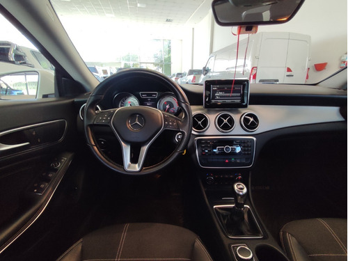 Imagen 17 de 19 de Mercedes Benz Cla 200