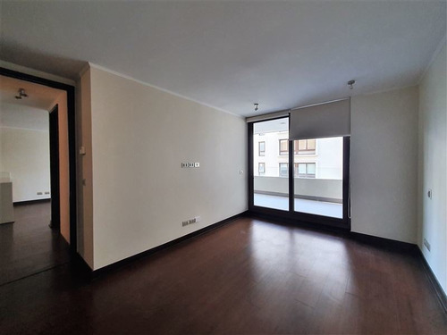 Departamento En Arriendo De 2 Dorm. En Vitacura