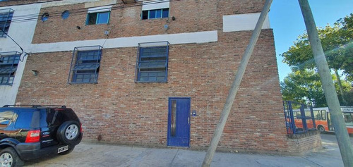 Imagen 14 de 16 de Galpon 450 M2 Cubiertos Con Oficinas Y Lugar Para Estacionamiento-en Venta