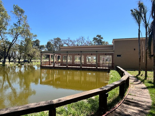 Terreno En Venta En Tristán Suárez