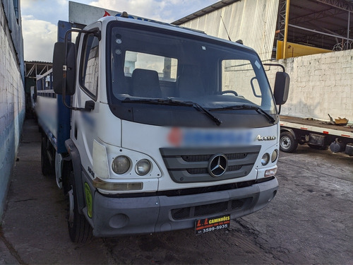 Imagem 2 de 7 de Mb Accelo 1016 Carroceria Com Plataforma Hidráulica Financia