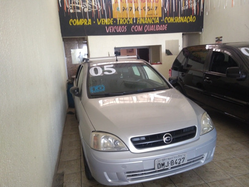 Imagem 10 de 10 de Chevrolet Corsa Sedan 2005 1.0 Maxx 4p