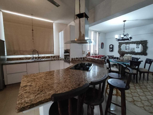 Imagen 5 de 13 de Leida Falcon Rentahouse Vende Casa En Colinas De Santa Rosa Lara 22-21655 Lf