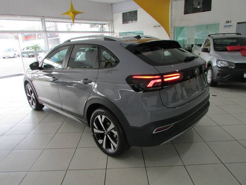 Imagem 10 de 10 de Volkswagen Nivus 1.0 200 Tsi Total Flex Highline
