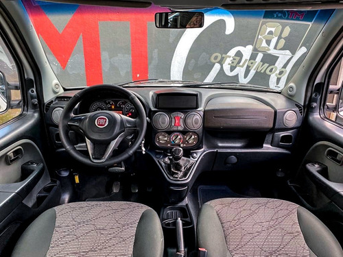 Imagem 15 de 15 de Fiat Doblo 1.8 Mpi Essence 7l 16v Flex 4p Manual