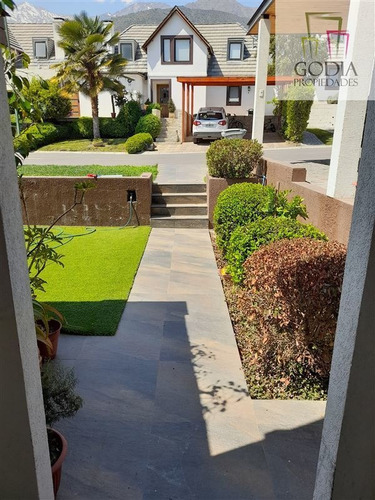 Imagen 24 de 30 de Casa En Venta De 4 Dorm. En La Florida