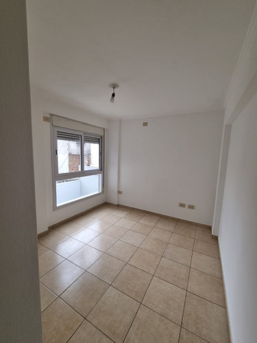 Alquilo Departamento 1 Dormitorio B° Alberdi