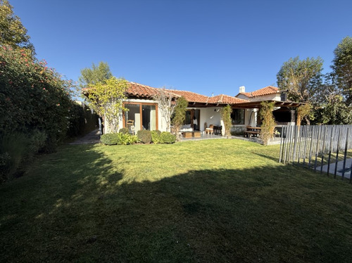 Venta Casa En Condominio Con Acceso A Laguna Piedra Roja
