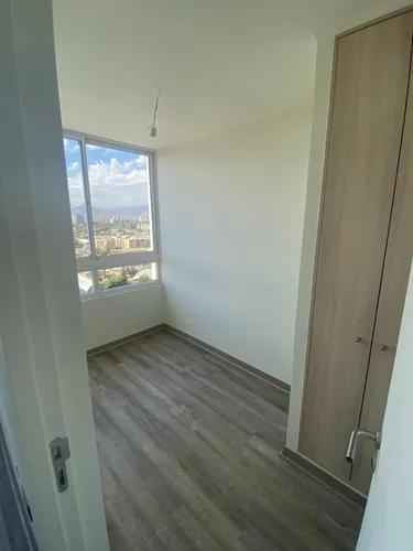 Departamento Con Vista Despejada A Pasos Del Metro