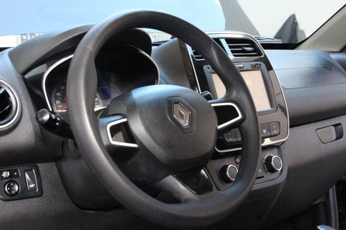 Imagem 5 de 11 de Renault Kwid Intense 1.0 12v Sce Flex Manual 2018 17.000km