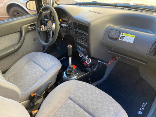 Imagem 10 de 15 de Volkswagen Gol 1997 1.6 3p Álcool