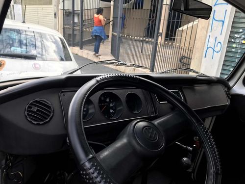 Volkswagen Kombi 1.6 3p Gasolina 2005 Novissima