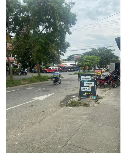 Alquilo Local En Ciudad Del Campo