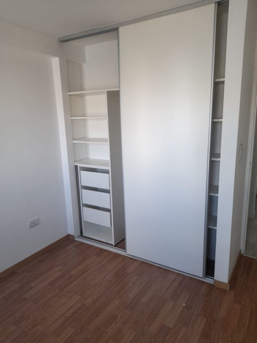 Imagen 7 de 13 de Hermoso Departamento 3 Ambientes En El Centro De Banfield
