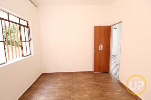 Imagem 3 de 15 de Casa - Coração Eucarístico - Belo Horizonte - R$ 1.190,00 - 2567