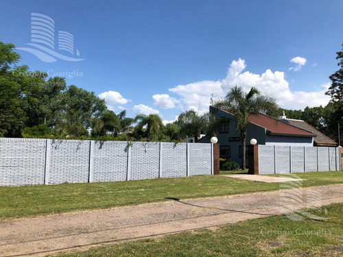 Venta - Casa Quinta, 3/tres Ambientes, Gran Jardín, Cochera - Tortuguitas, Malvinas Argentinas