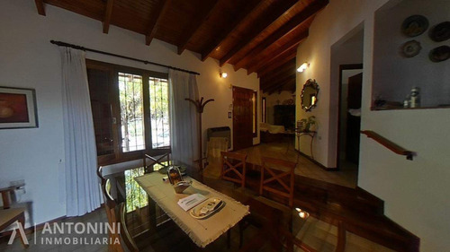 Imagen 2 de 11 de Casa En Venta De 3 Dormitorios En B° Urca