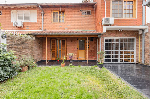 Venta Casa 5 Amb Banfield Quincho Parrilla Cochera