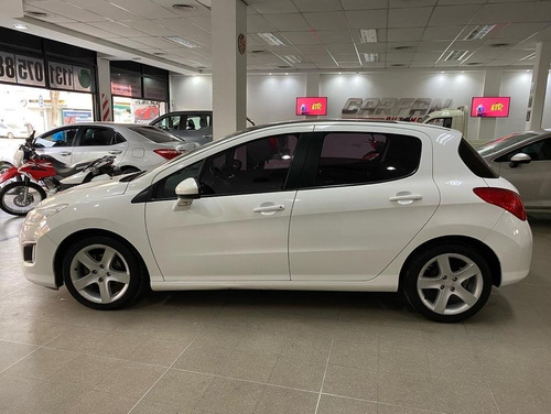 Imagen 2 de 17 de Peugeot 308 Allure 1.6 Nav