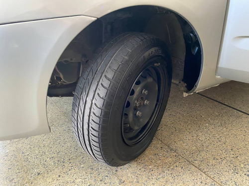 Imagen 8 de 13 de Renault Clio Mio 1.2 Confort 5 Ptas. Año 2016. Unca Mano