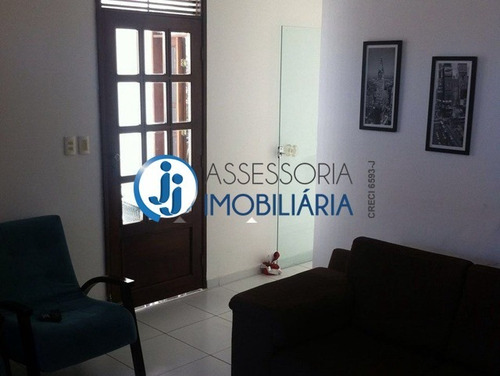 Imagem 7 de 19 de Venda De Casa Em Lagoa Nova, Com 4 Quartos, Sendo Dois Suítes, Em Ótima Localização. - Ca00074 - 32148118