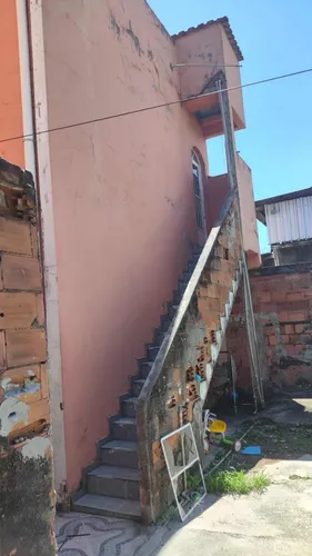 Vila Com 5 Casas Sendo 4 Kitnetes E 1 Casa Com 2 Quartos