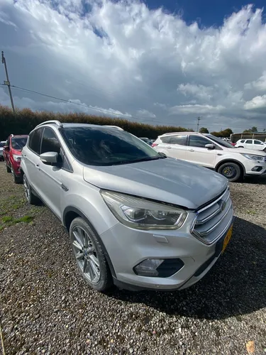 Ford Escape 2.0 Titanium