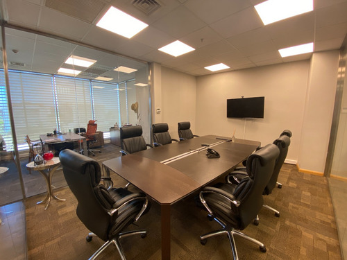 Oficina De Lujo, Amoblada En Ciudad Empresarial