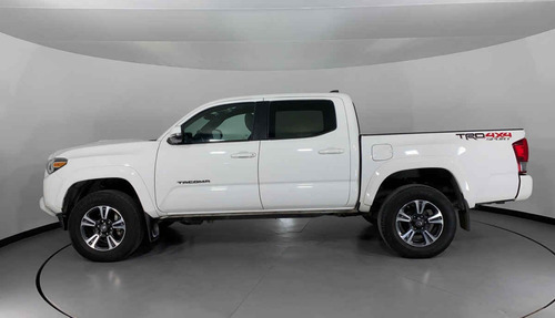 Imagen 10 de 15 de 38526 - Toyota Tacoma 2017 Con Garantía At