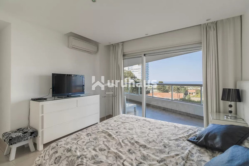 Alquiler Apartamento Tres Dormitorios Playa Brava Edificio Brava Biarritz