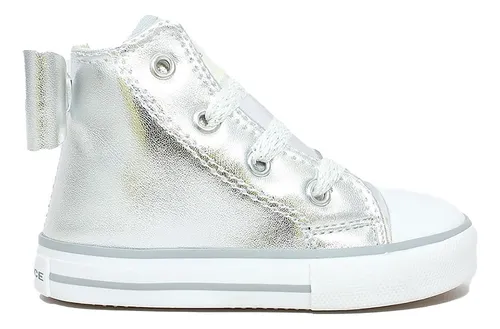 Zapatillas puma de nena con moño sale