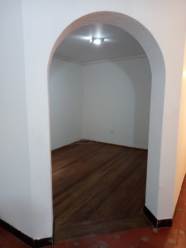 Vendo Apartamento Ciudad Vieja 3 Dormitorios 2 Baños