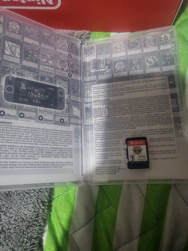 Nintendo Switch Versión 1.1 Edición Animal Crossing (Usado)