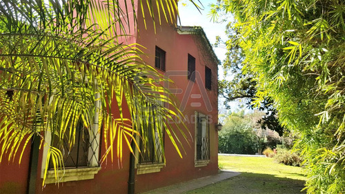 Esmeralda Al 100 | Venta | Divina Casa De Estilo Colonial Inglés Con Enorme Jardín En La Mejor Zona De Tigre