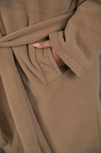 Tapado Largo Con Lazo De Paño Talle Plus Size 6 - 10 Cci