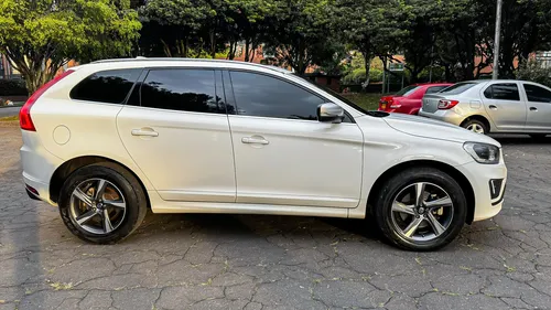 Volvo XC60 2.5 T5 Awd R-design