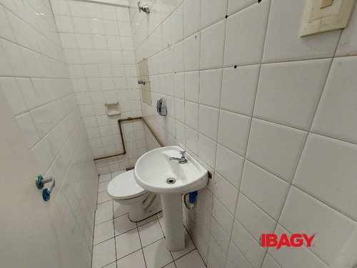 Imagem 14 de 15 de Oportunidade! Casa Em Centro - Florianopolis - L-93839