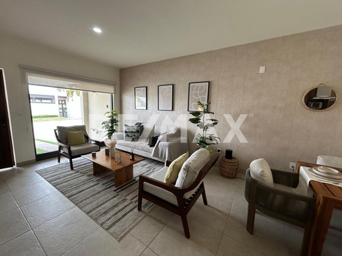 Casa En Venta En El Los Olvera, Corregidora, Qro.