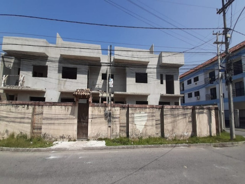 Imagem 3 de 4 de Duplex Com Garagem Para 2 Carros - 968 - 70218389