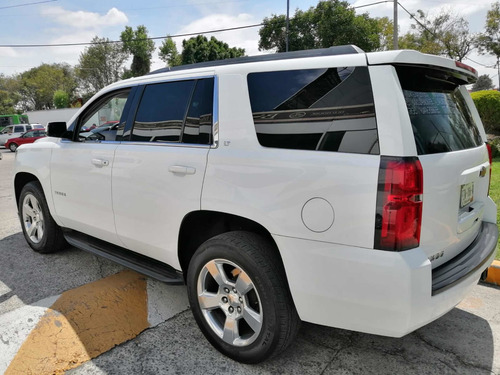 Imagen 6 de 15 de Chevrolet Tahoe 2019 5.4 Lt Piel Cubo At