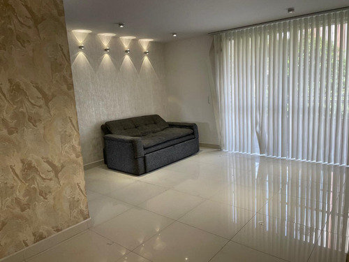 Vendo Apartamento Medellín Loma De Los Bernal, Cerca Al Euro