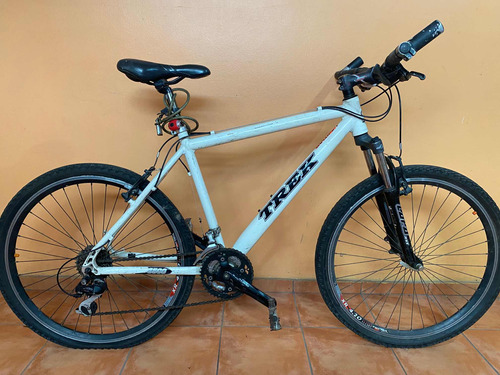 Bicicleta Trek 6500 Rod 27.5, Con Accesorios Por Viaje