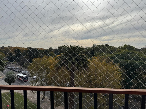 Palacio Del Bosque En Venta En La Plata