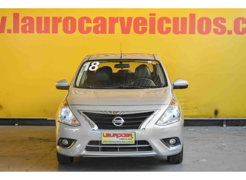 Nissan Versa 1.6 16V FLEX UNIQUE 4P XTRONIC